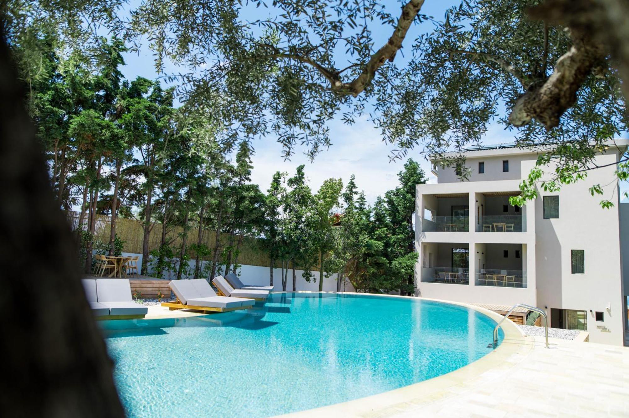 Alissachni Seaside Hotel Дервенион Экстерьер фото