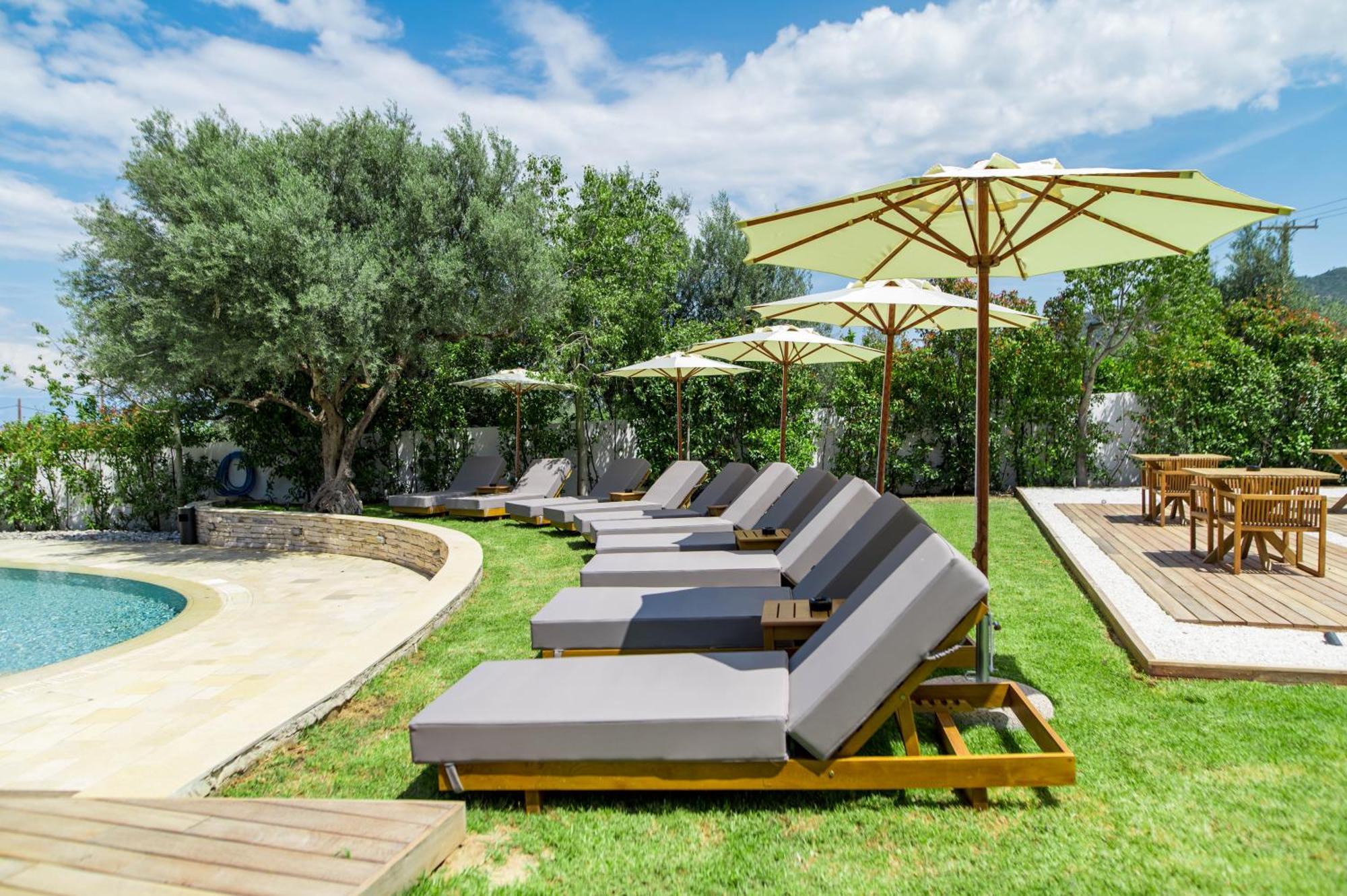 Alissachni Seaside Hotel Дервенион Экстерьер фото